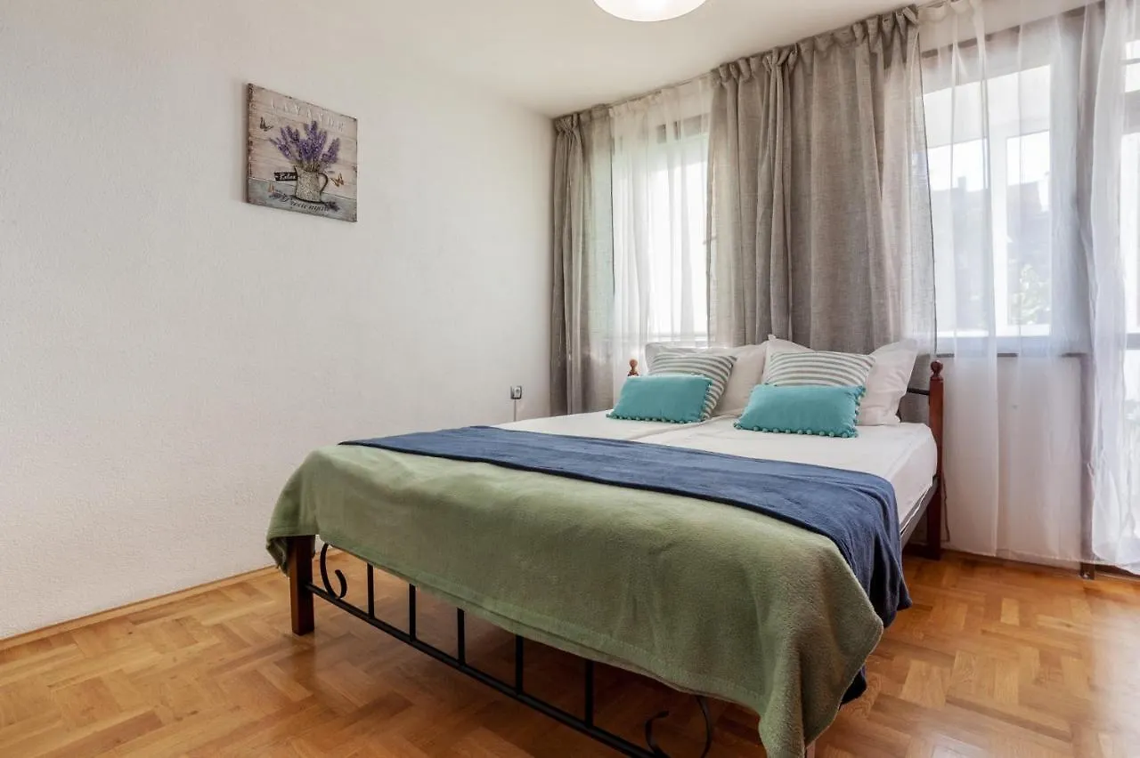 Sea Apartment Colours Burgas City Bulharsko